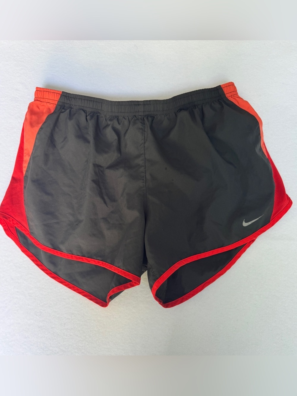 Nike Women's Dri-FIT Running Shorts Size Medium Lined With Drawstring